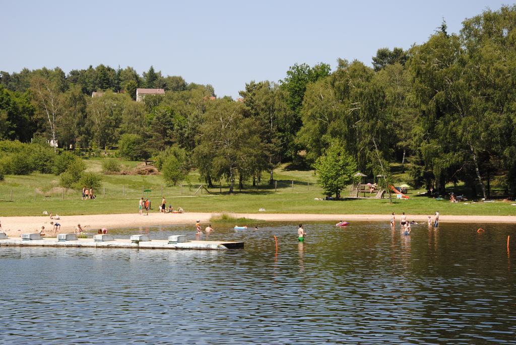 Cottages Du Lac De Miel Beynat Kültér fotó
